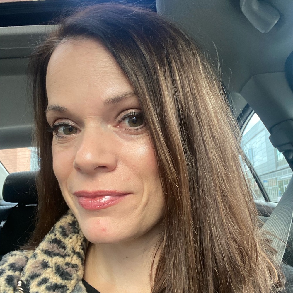 Meet your Posher, Sara